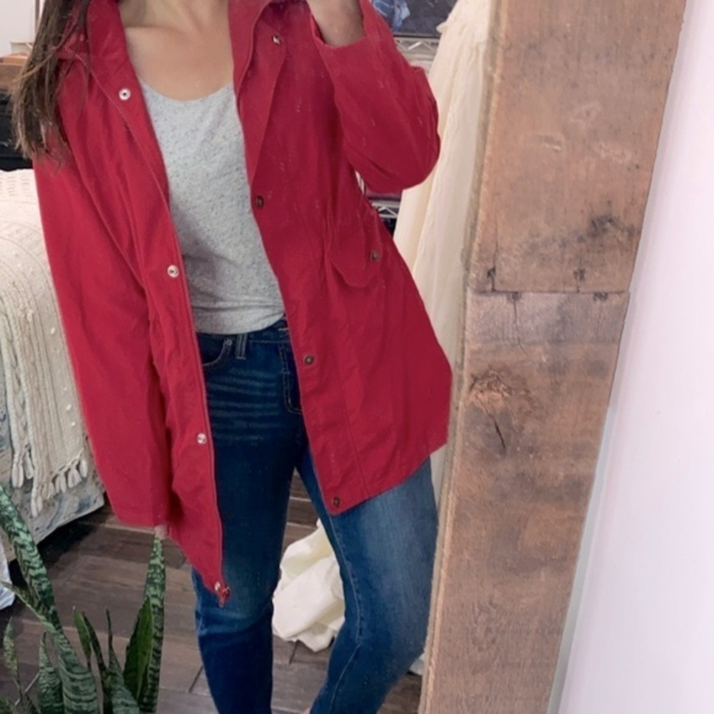 Basic Editions red jacket size large - Picture 2 of 12
